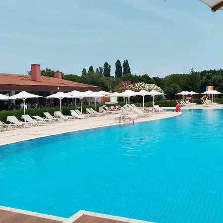 Apartment App4rent - Golfclubjesolo Family *